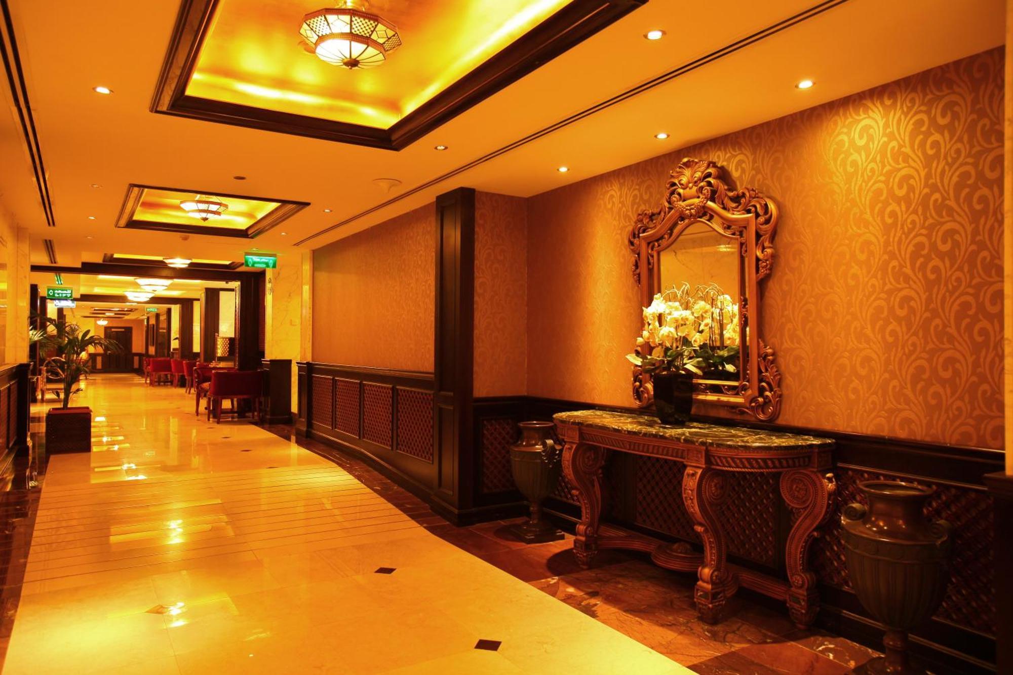 Arabian Courtyard Hotel & Spa Ντουμπάι Εξωτερικό φωτογραφία