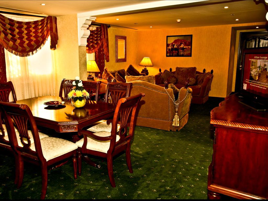 Arabian Courtyard Hotel & Spa Ντουμπάι Εξωτερικό φωτογραφία