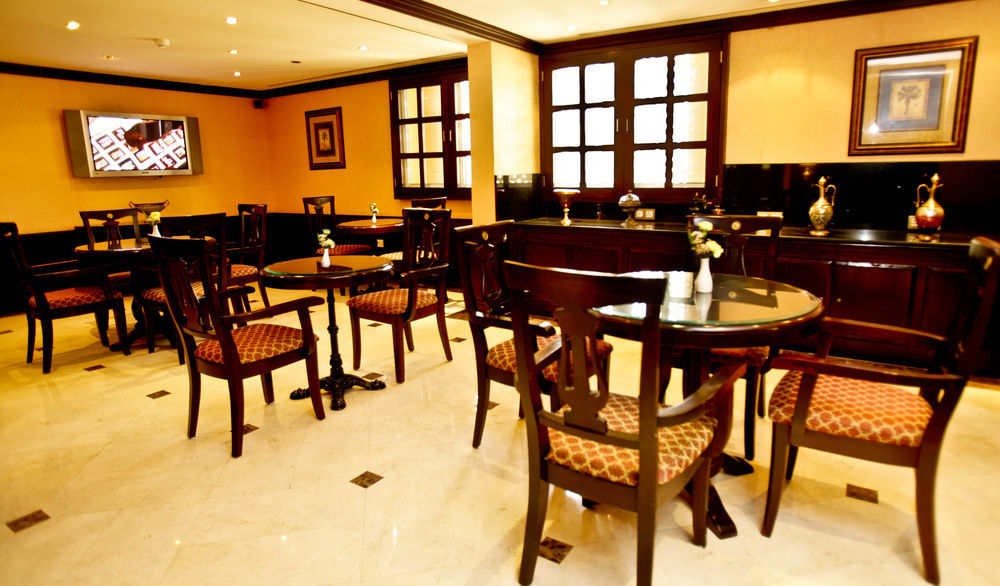 Arabian Courtyard Hotel & Spa Ντουμπάι Εξωτερικό φωτογραφία