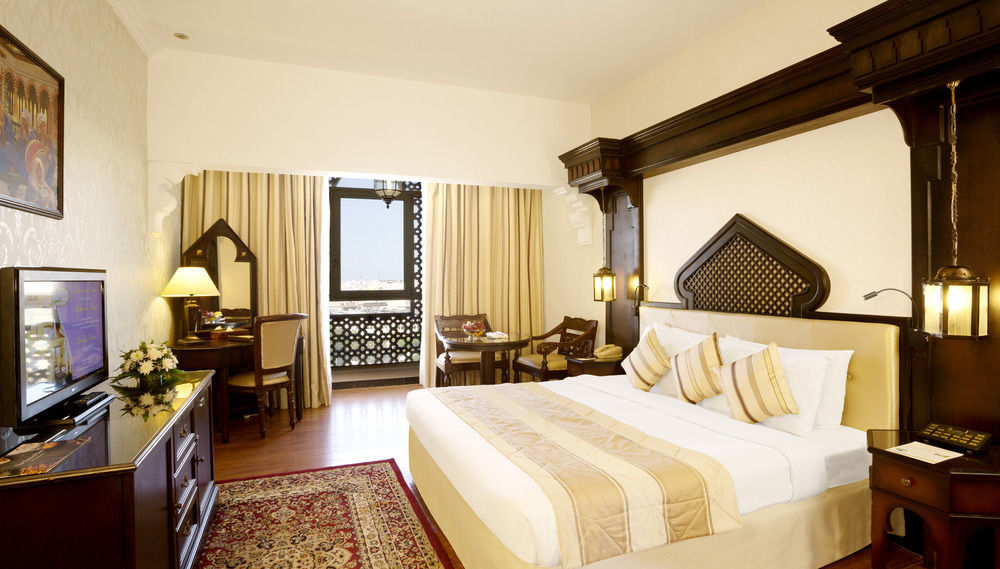 Arabian Courtyard Hotel & Spa Ντουμπάι Εξωτερικό φωτογραφία