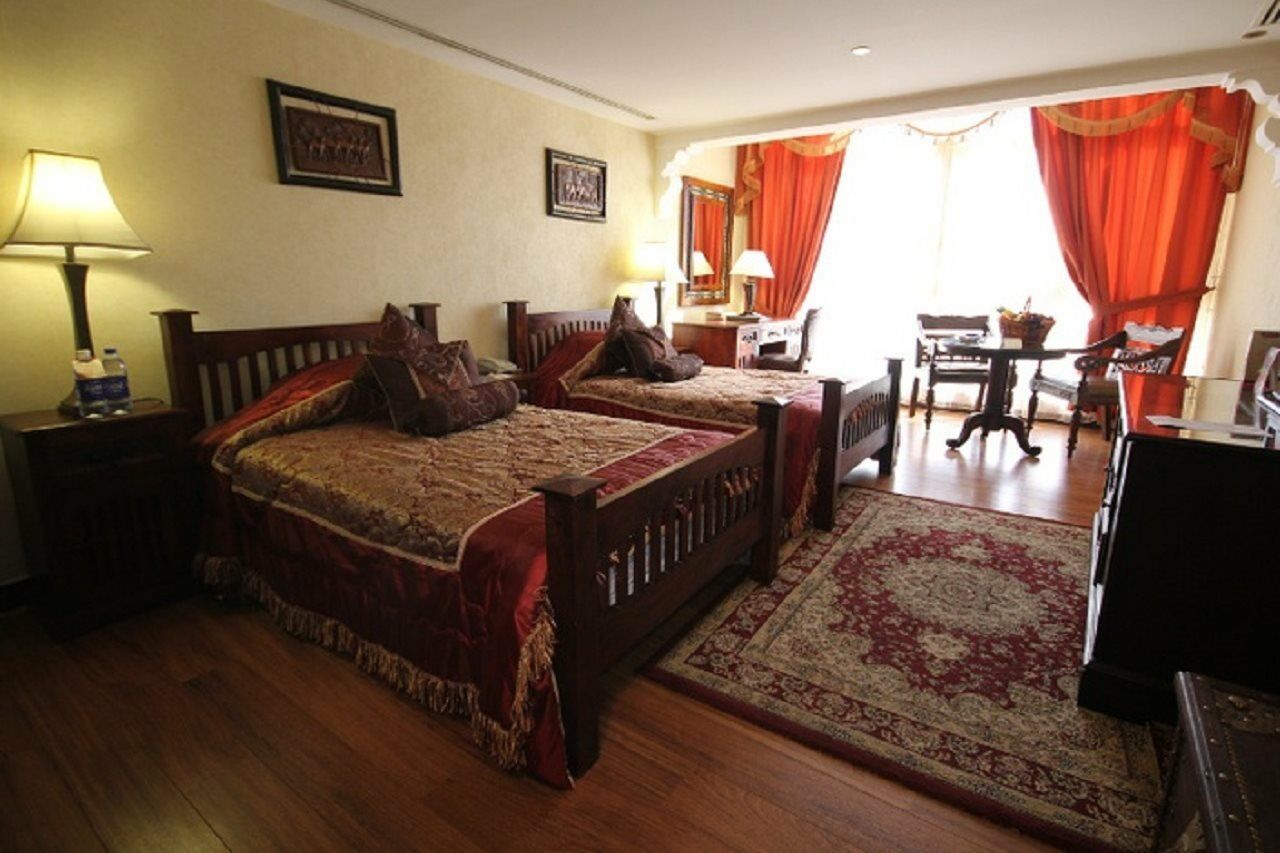 Arabian Courtyard Hotel & Spa Ντουμπάι Εξωτερικό φωτογραφία